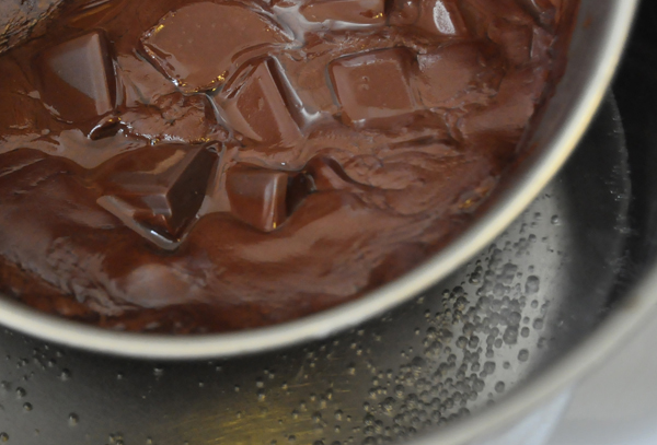 Gâteau au chocolat au bain-marie