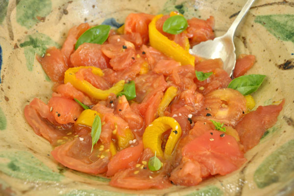 Salade de tomates et poivrons