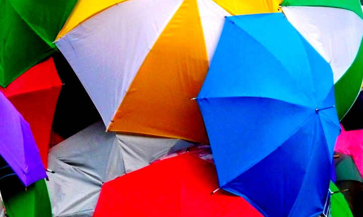 Parapluies: Y a comme un pépin