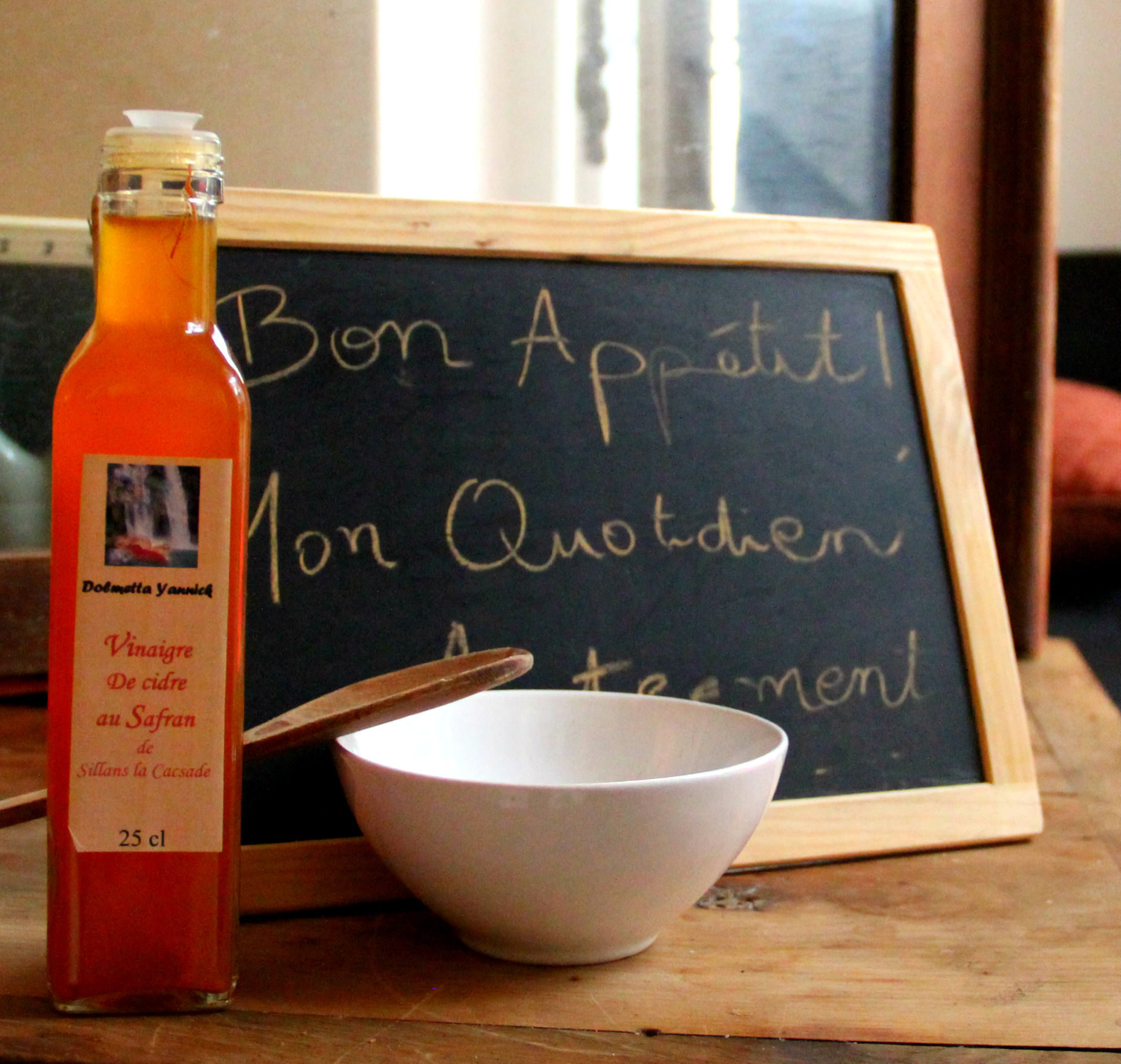Le vinaigre de cidre bio au safran de Yannick Dolmetta