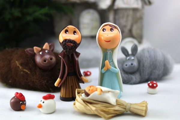La crèche de santons en pâte de maïs