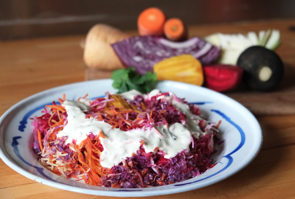 Salade de légumes d'hiver râpés