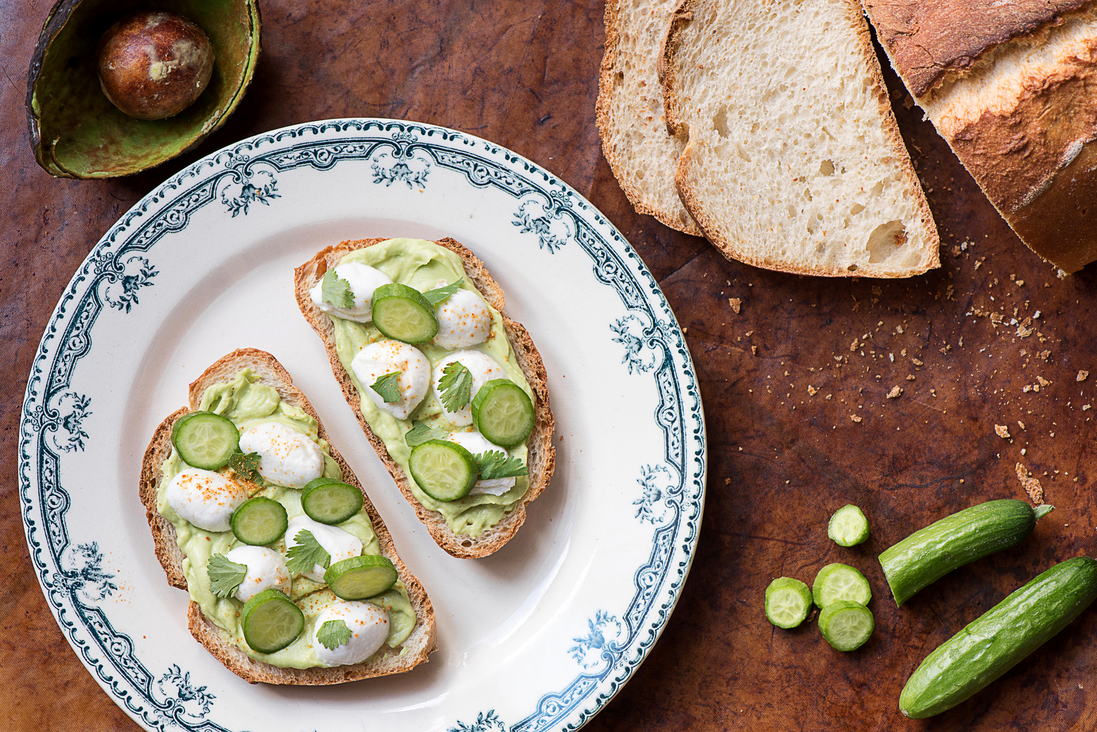 Tartines au beurre d'avocat