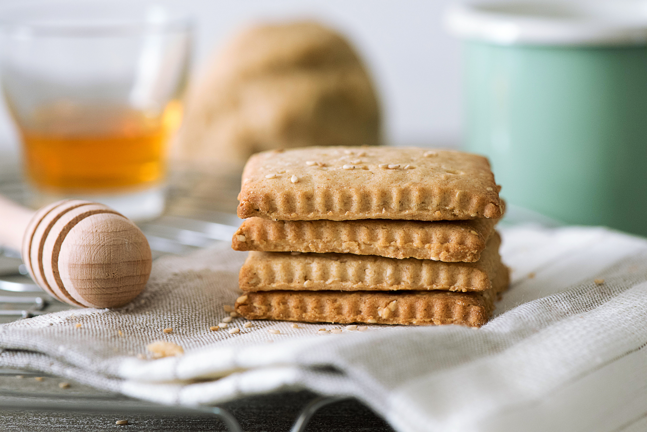 Biscuits au miel et graines de sésame