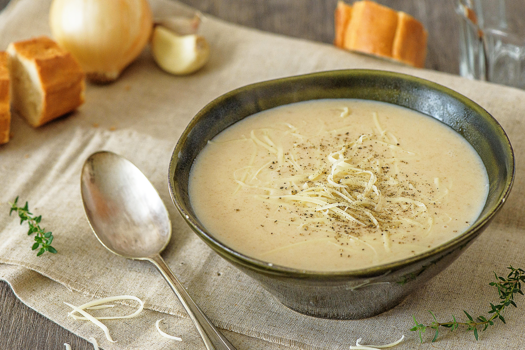 Soupe de pain à l'ail