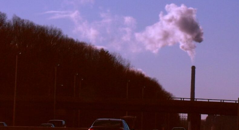 Les émissions de gaz à effet de serre en France n'ont pas baissé assez pour respecter les engagements de l'accord de Paris.