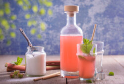 Jus de rhubarbe