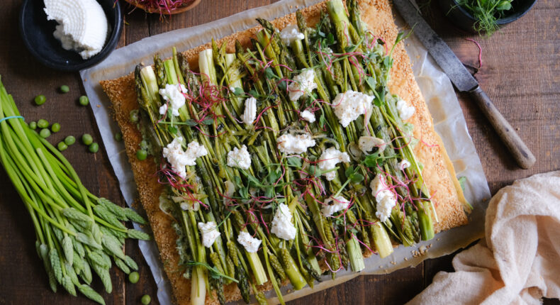 Recette : Tarte feuilletée aux asperges vertes - Mon Quotidien Autrement - ©E. Montuclard