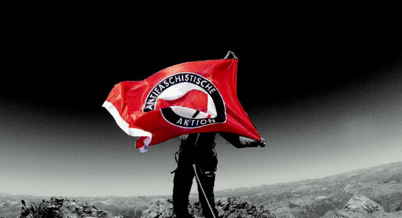 L'histoire résistante de l'alpinisme continue jusqu'à aujourd'hui. Crédit : alpin.punx