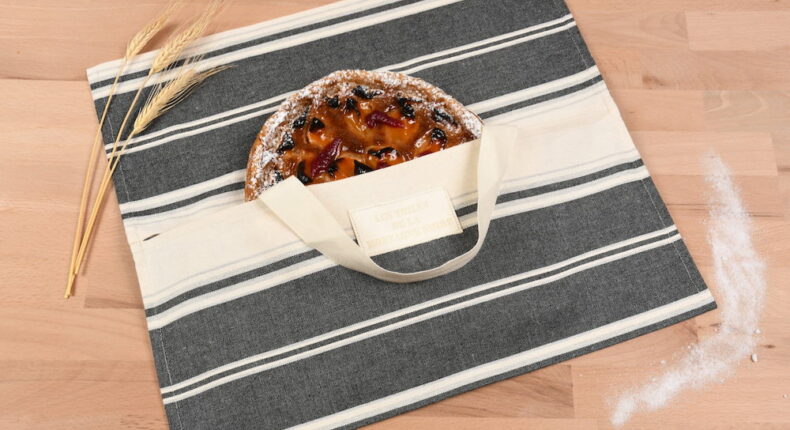 Le sac à tarte en toile, fabriqué dans la Montagne Noire © Les Toiles de la Montagne Noire